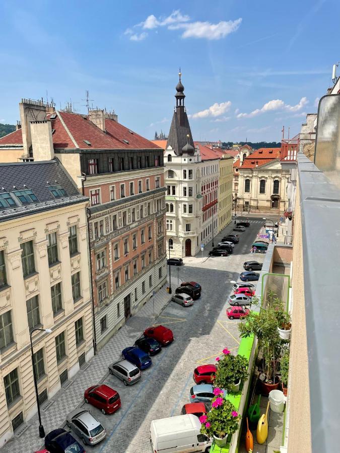 Cool Studio Appartement Praag Buitenkant foto